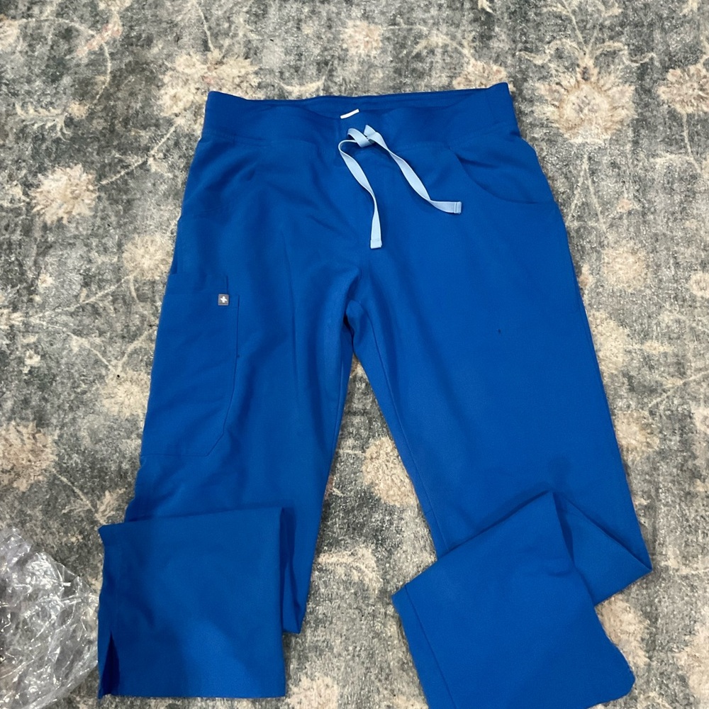 Figs Kade scrub pants